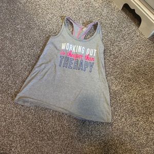 Women’s athletic razor back